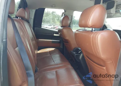 2007 Toyota Tundra Limited 4.7L V8 z USA, uszkodzony, nr VIN 5TBRT581X7S451767